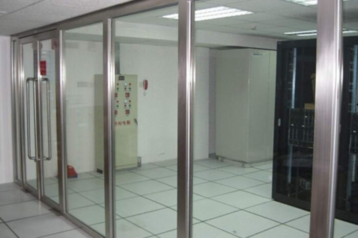 Báo giá khung cửa inox