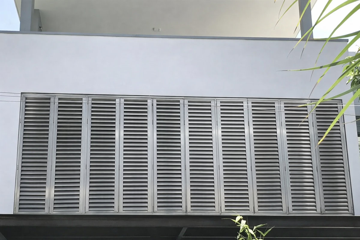 Bán cửa chớp lật inox