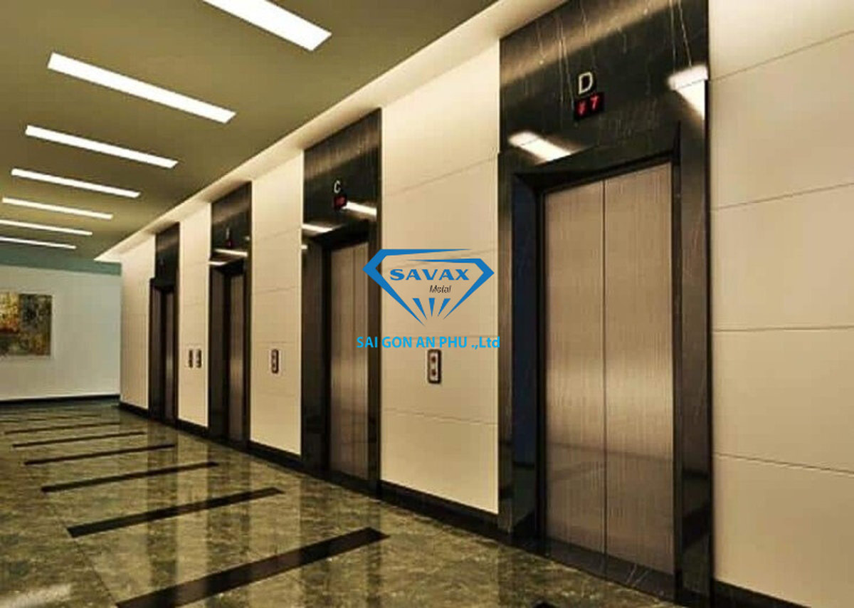 Báo giá ốp inox thang máy