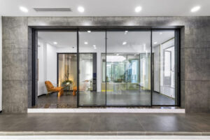 Cửa inox kính