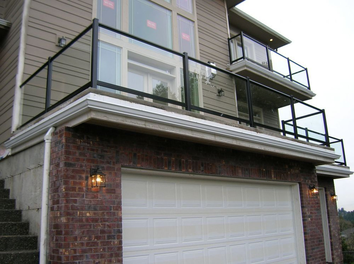 Địa chỉ thi công lan can kính inox uy tín