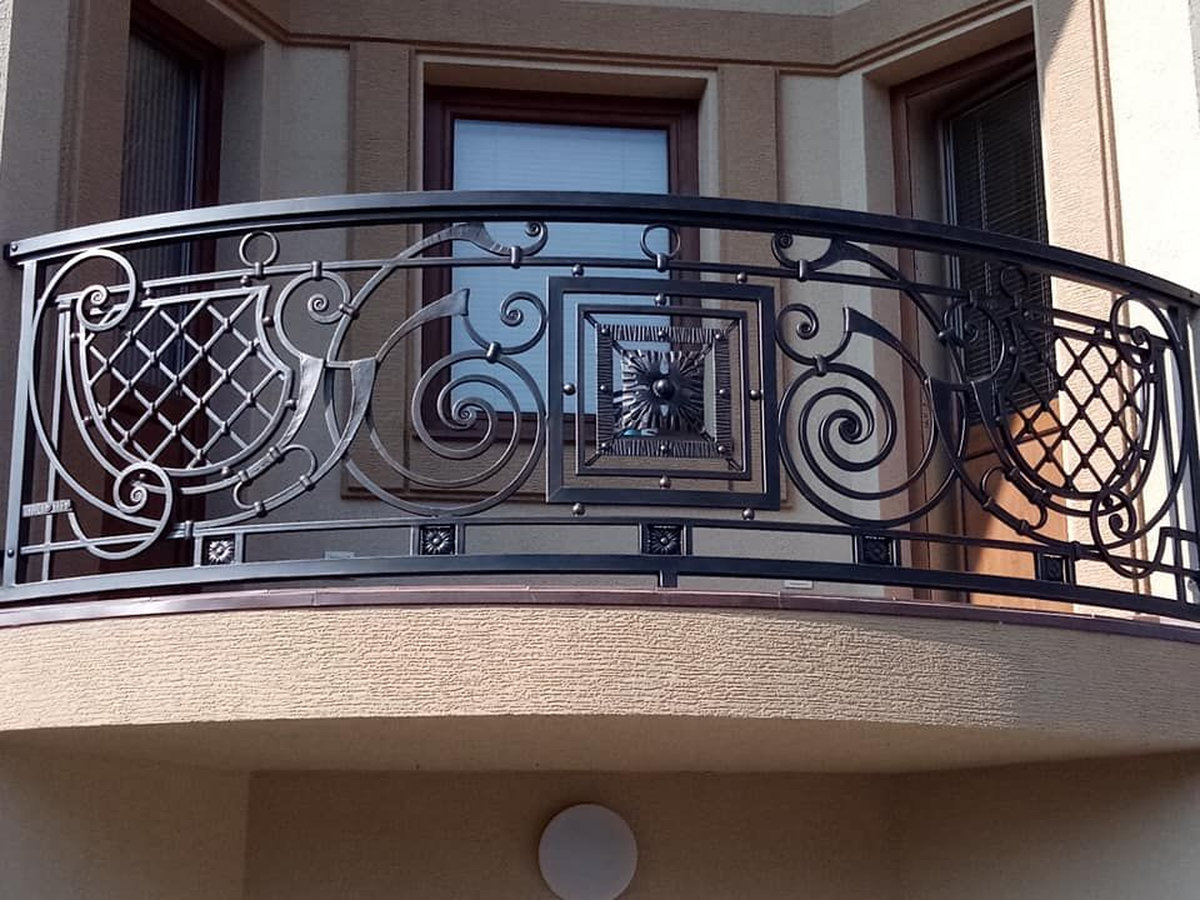 Giá lan can inox nghệ thuật