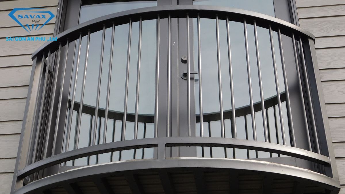 Lan can inox dạng tròn sơn tĩnh điện