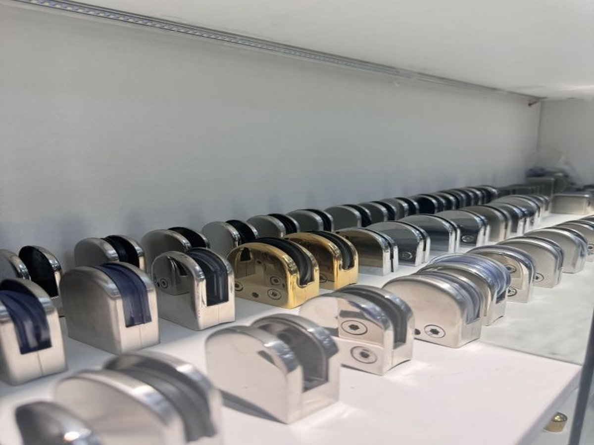 Phụ kiện cầu thang inox cao cấp