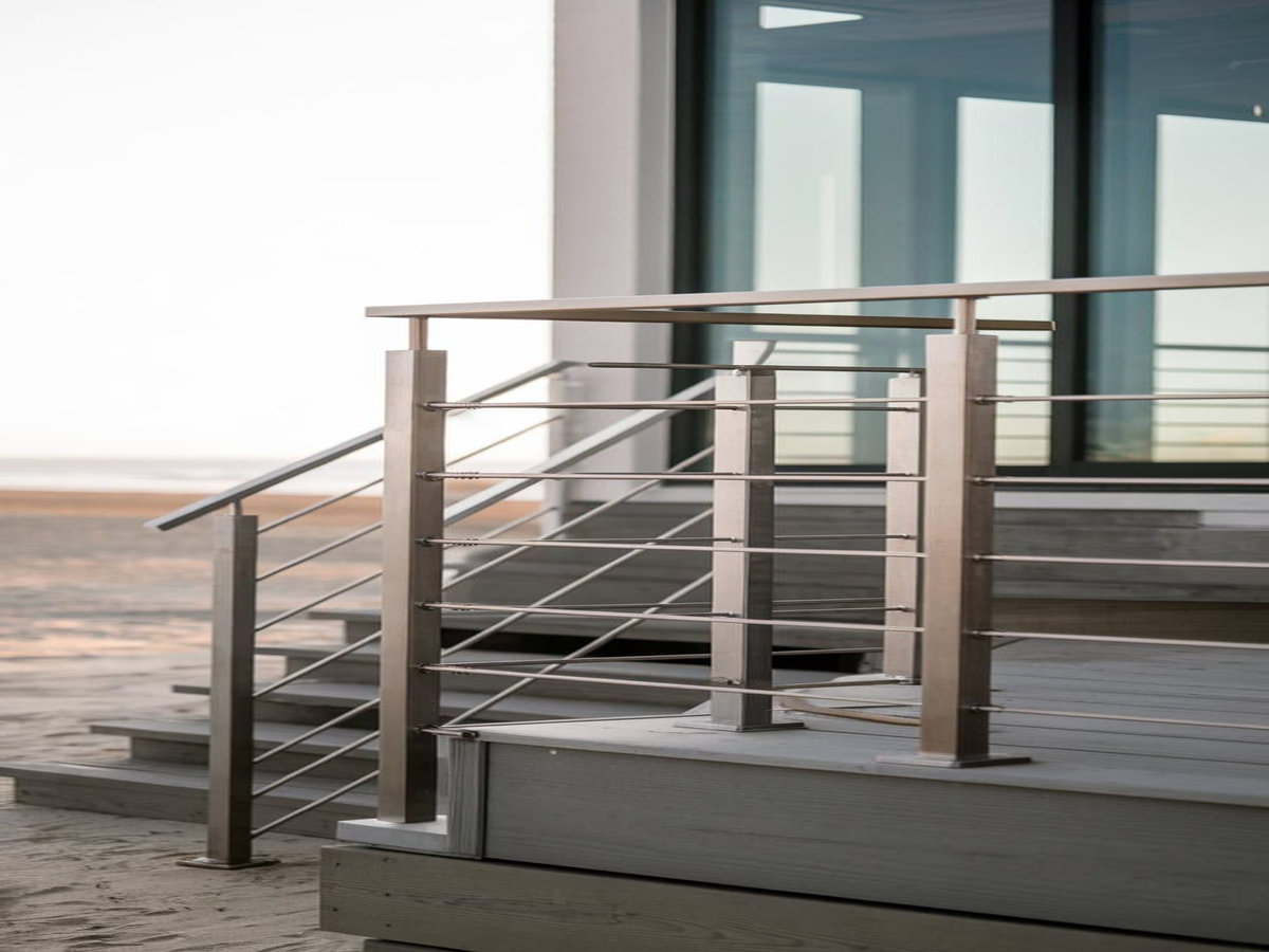 Phụ kiện cầu thang inox chính hãng