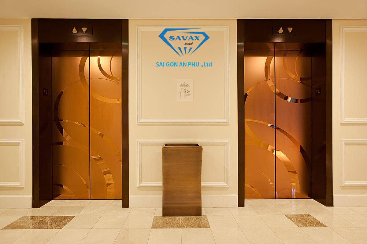 Thi công ốp inox thang máy